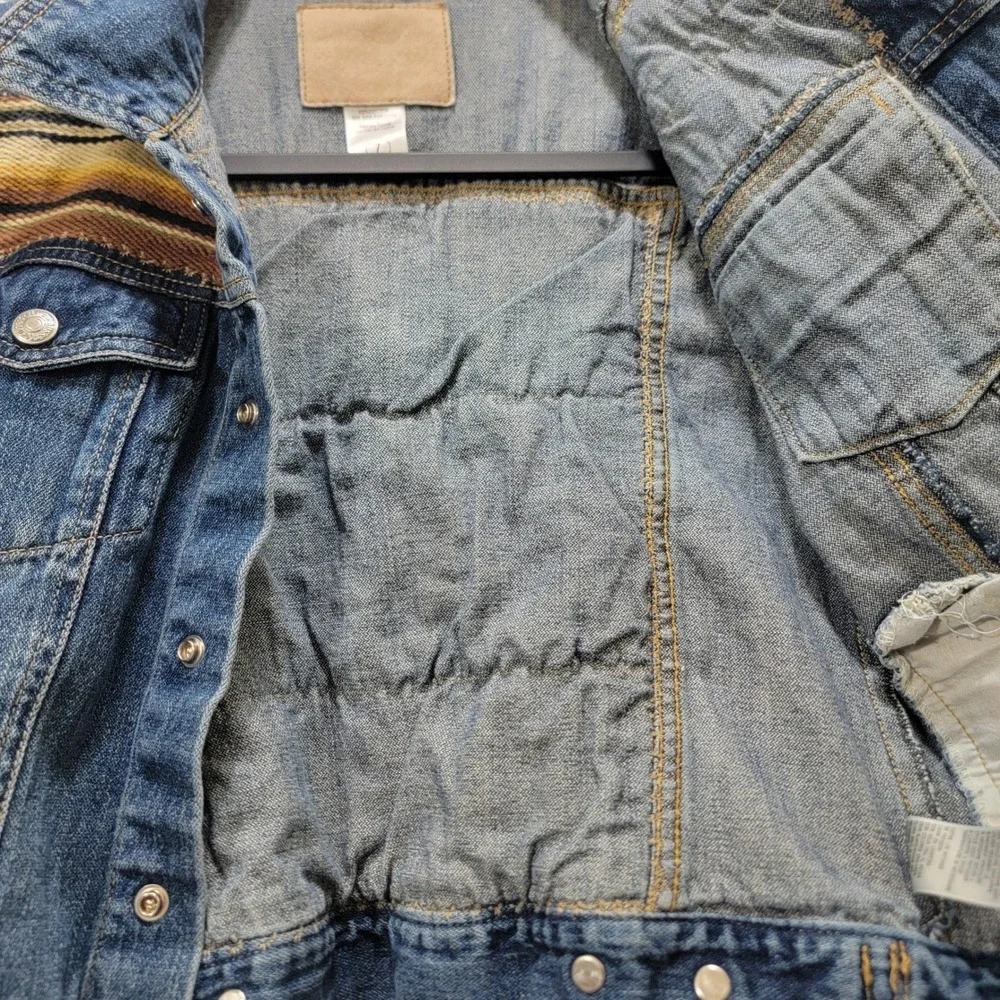 RARE Levis Kids Denim Trucker Jacket Size 7 Southwestern Serape Blanket Patch